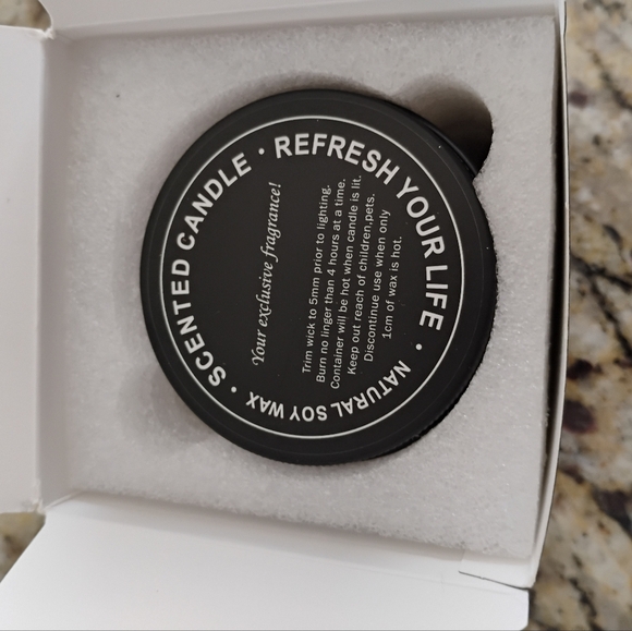 Candle - Picture 4 of 5